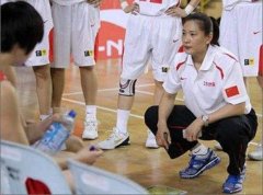延续中国篮坛传奇！昔日CBA女教练再次执教球队，曾两次执教男篮