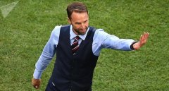 英格兰国家足球队主教练同意降薪30%