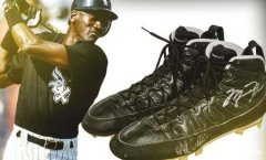 迈克尔-乔丹棒球生涯穿过的球鞋被拍出93000美元